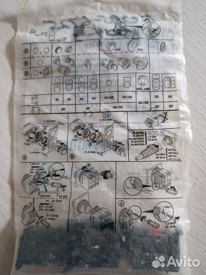 Контактный картридж Allen Bradley 800F-MX02 с заще