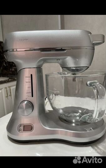 Миксер планетарный bork