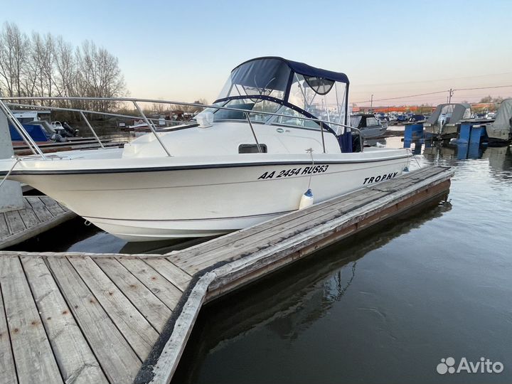 Bayliner trophy 2052