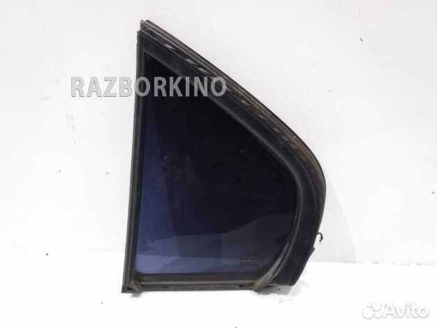 Форточка задней правой двери
