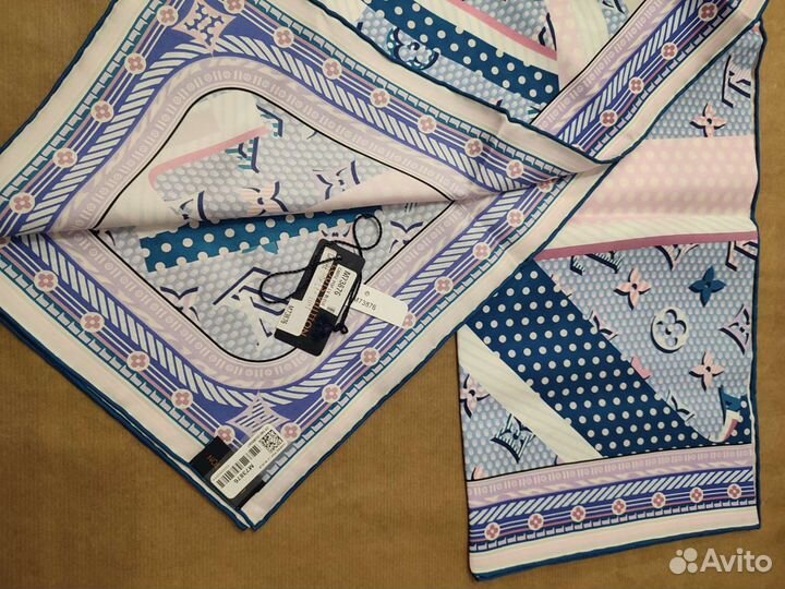 Платок Louis Vuitton 90*90, оригинал