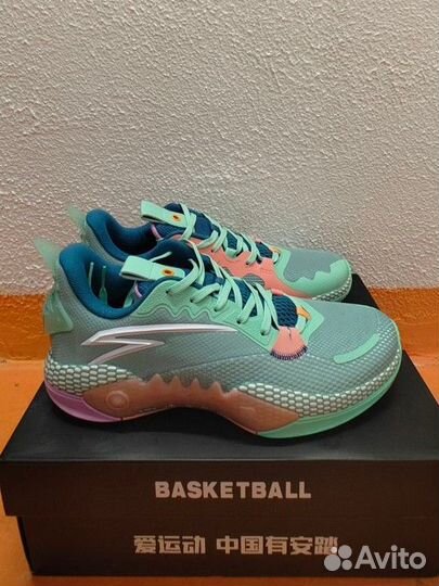 Баскетбольные кроссовки Anta Shock Wave 5