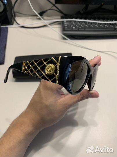 Винтажные солнцезащитные очки Rochas