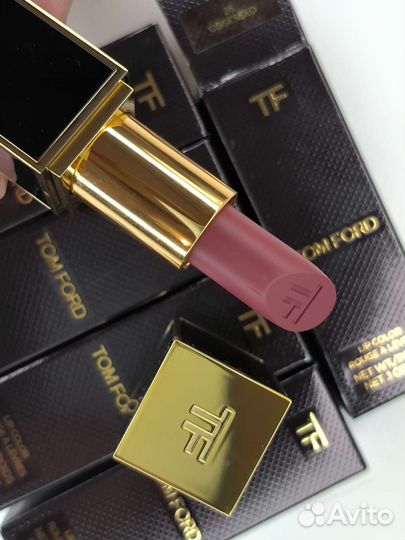 Помада Tom Ford матовая 26 бархатная