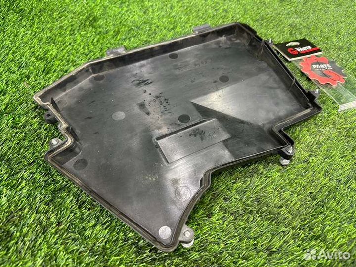 Крышка блока предохранителей Bmw 7 E66 N62B48 2005