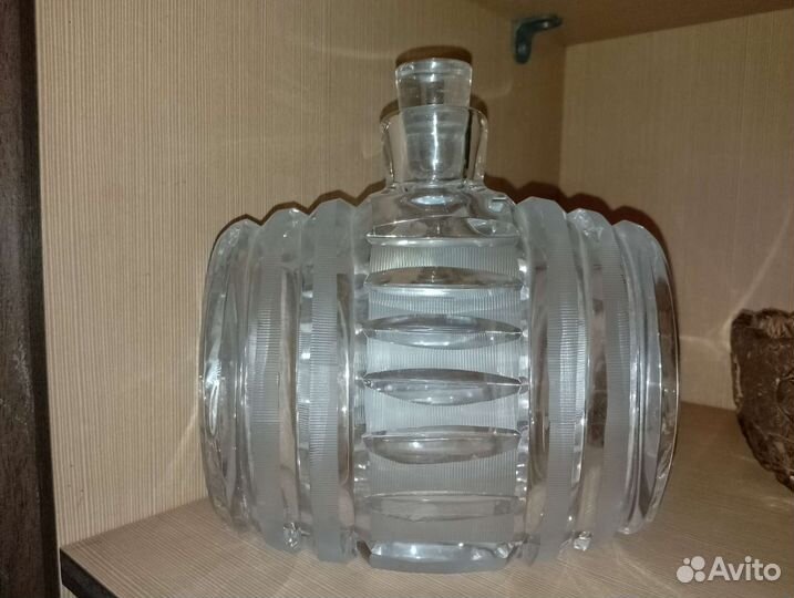 Графин хрустальный