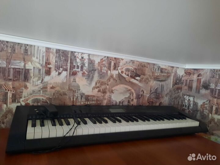 Синтезатор