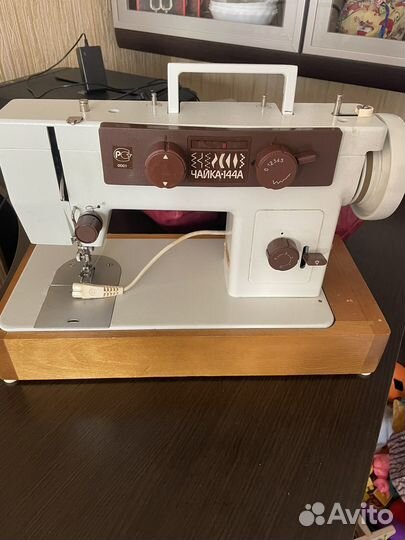 Швейная электрическая машина Чайка
