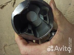 На Хонду внутренняя граната