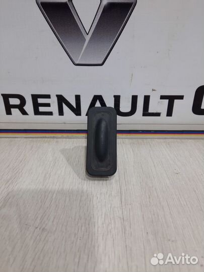 Кнопка багажника Renault fluence