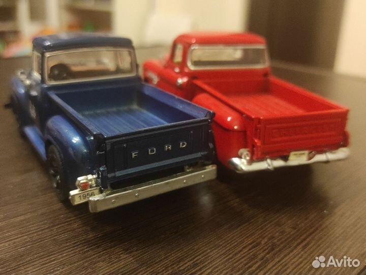 Пикап 1/34 sunny side ford Chevrolet
