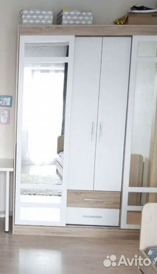 Шкаф купе с зеркалом бу