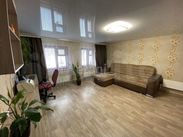 Дом 60,9 м² на участке 7,5 сот.