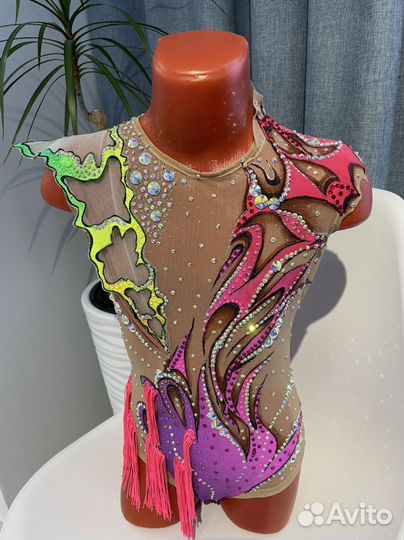 Купальник для художественной гимнастики