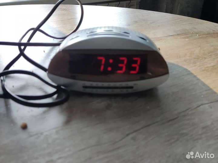Радио часы будильник