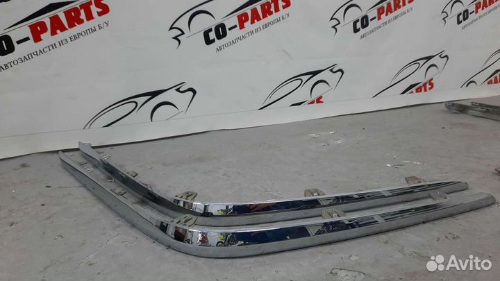 Левая хром накладка, на задний бампер Ниссан Теана