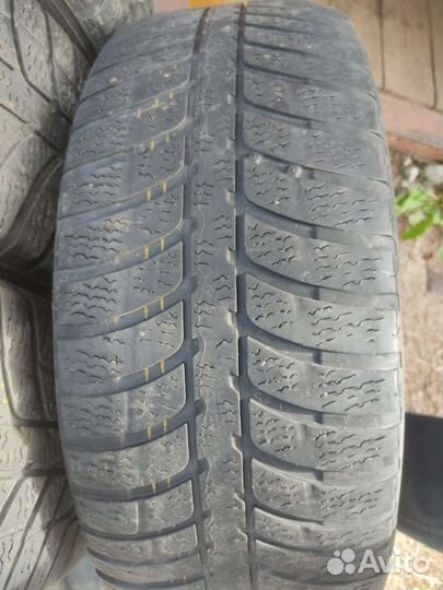 Kumho I'Zen KW23 225/60 R17 99H