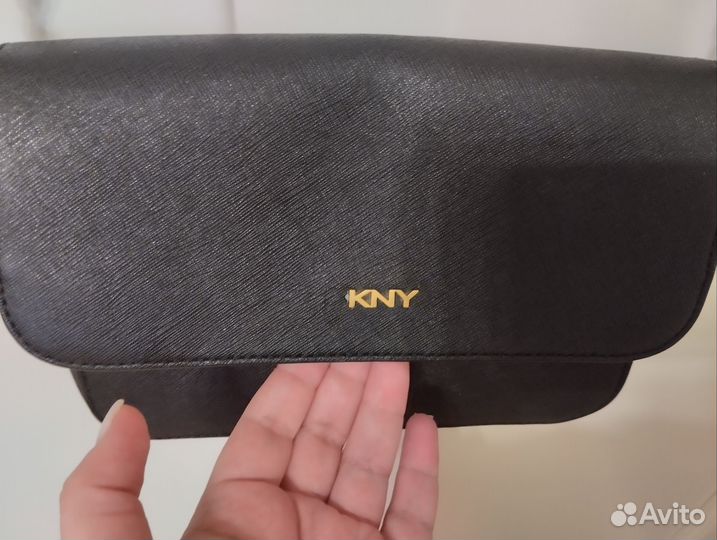 Сумка dkny сафьяновая кожа