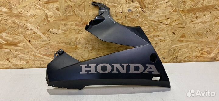 Плуг (пластик нижний) Honda CBR650R 2019