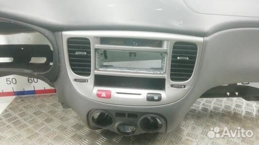 Панель приборов (торпедо) KIA RIO 2 (5BR09IS01)