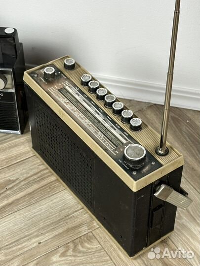 Радиоприемники СССР 50 лет Октября Мередиан Геолог