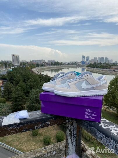 Кроссовки Nike SB Dunk