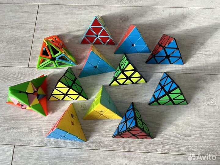 Пирамидка кубик рубика