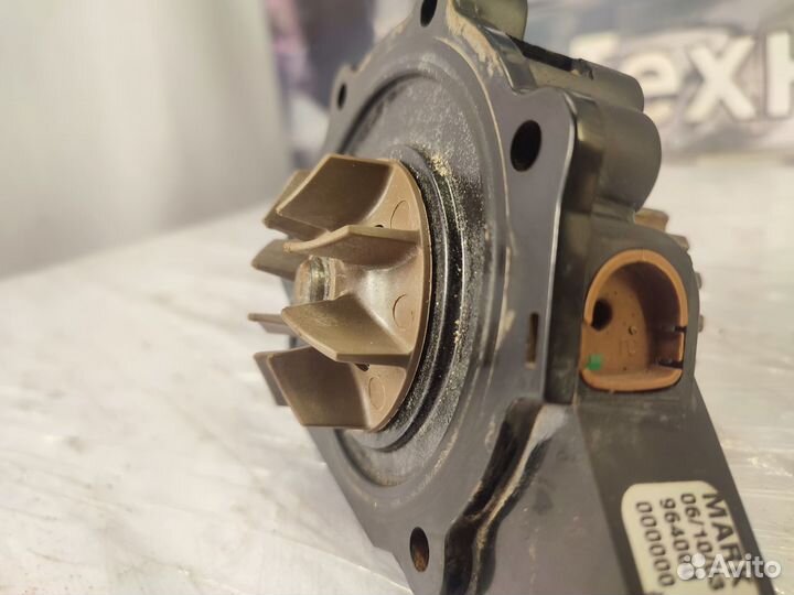 Насос водяного охлаждения Peugeot 307