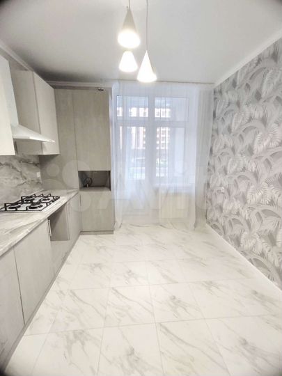 2-к. квартира, 53 м², 2/18 эт.