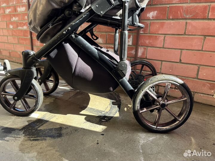 Продам коляску 2 в 1 Tutis zippy viva life