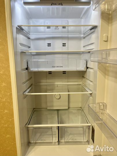 Холодильник Hotpoint-Ariston ECF 2014 L