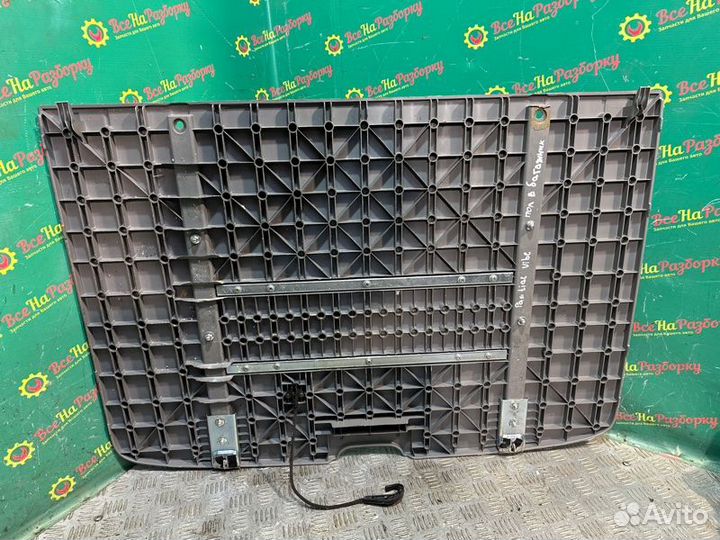 Пол багажника Pontiac Vibe