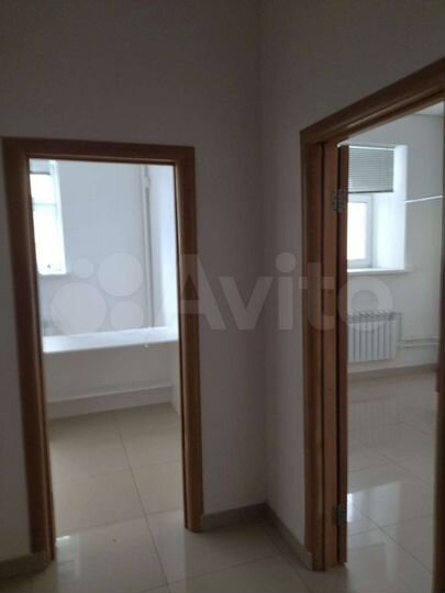 Свободного назначения, 305 м²