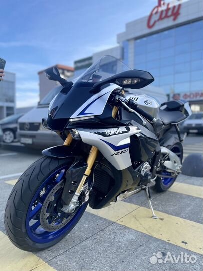 Yamaha R1M