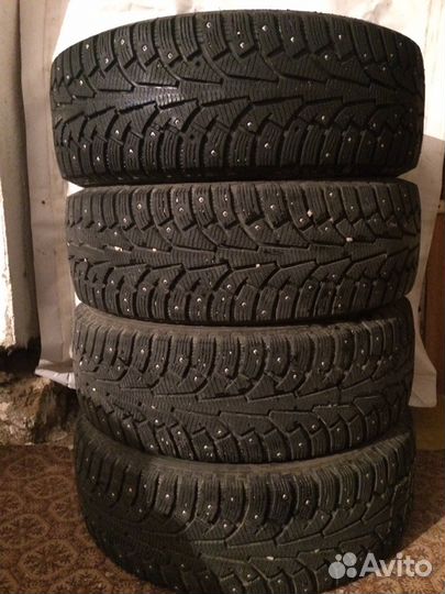 Nokian Tyres Hakkapeliitta 1 215/55 R17