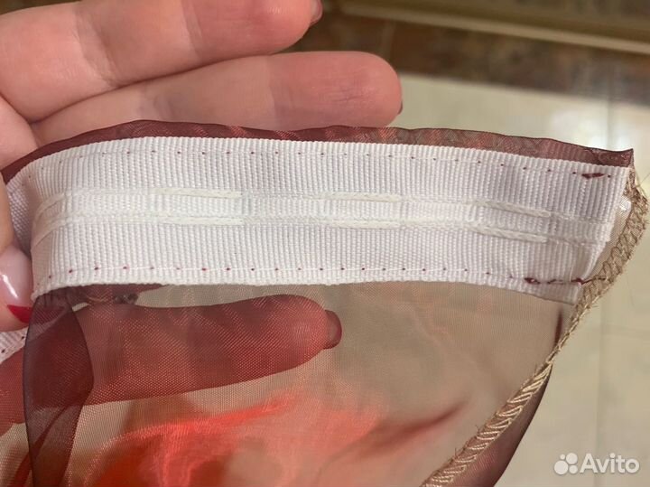 Тюль красная с золотом ширина 292, высота 266
