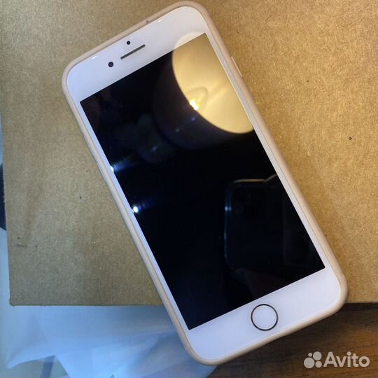 Чехол на iPhone 7 8