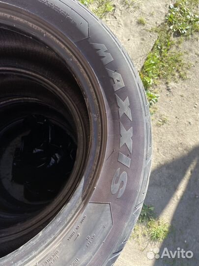 Maxxis MA-Z4S Victra 235/55 R17
