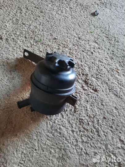 Бачок гур priora