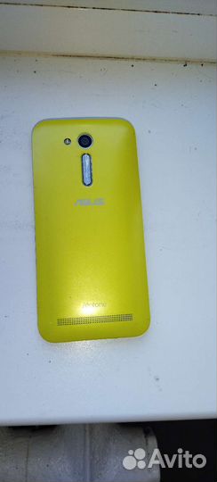 Телефон asus