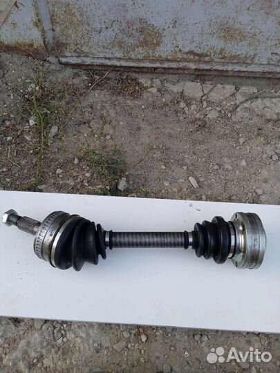 Вал приводной