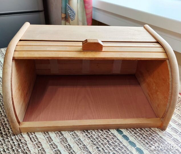 Хлебница деревянная большая