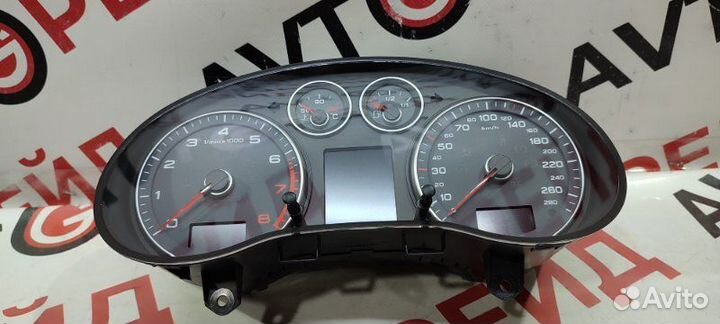 Спидометр Audi A3 8P cdaa 13.12.2011