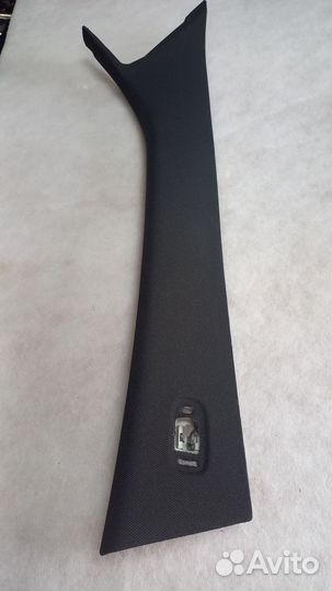 W205 C205 AMG обшивка передней стойки салона RH