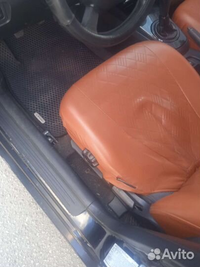 Mitsubishi Lancer 1.6 МТ, 2004, 240 000 км