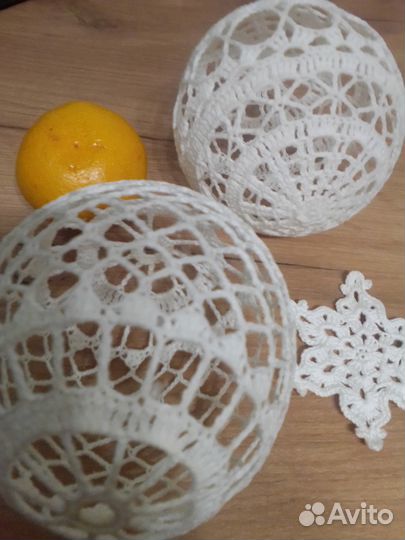 Вязаные шары на ёлку. Ангелы