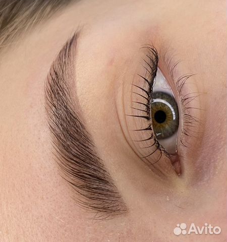 Окрашивание бровей