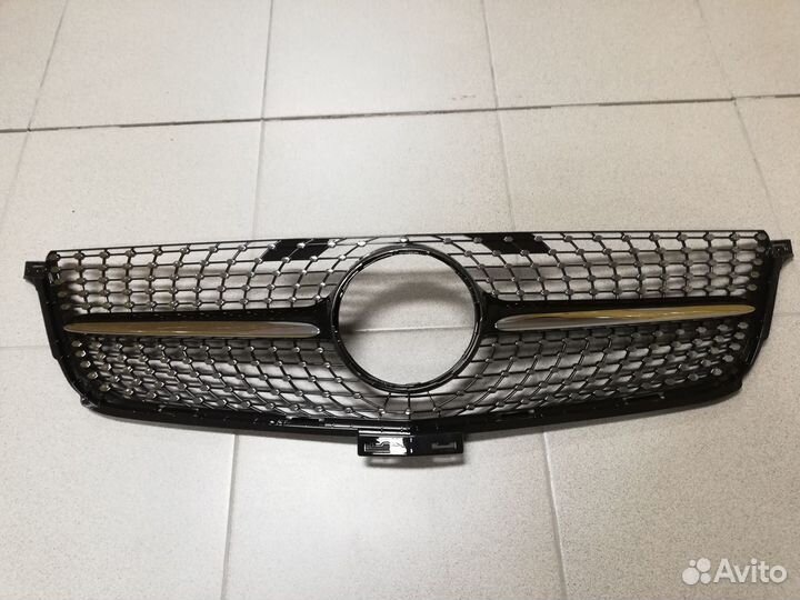 Решётка радиатора Mercedes ML GL