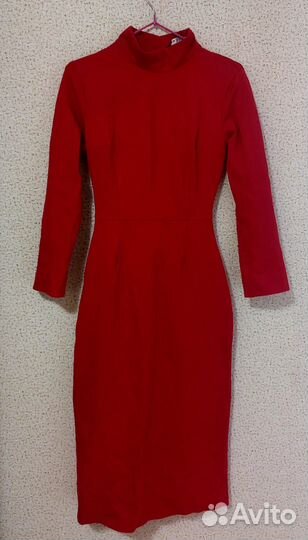 Брючный костюм женский, платья, тренчкот 42-44 р-р