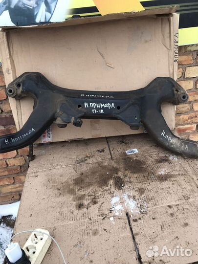 Nissan primera p10 передний подрамник